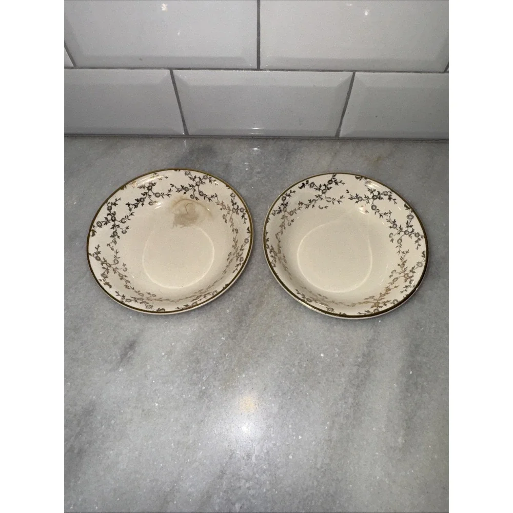 universal cambridge camwood ivory 22 carat gold Saucer Set Of 4